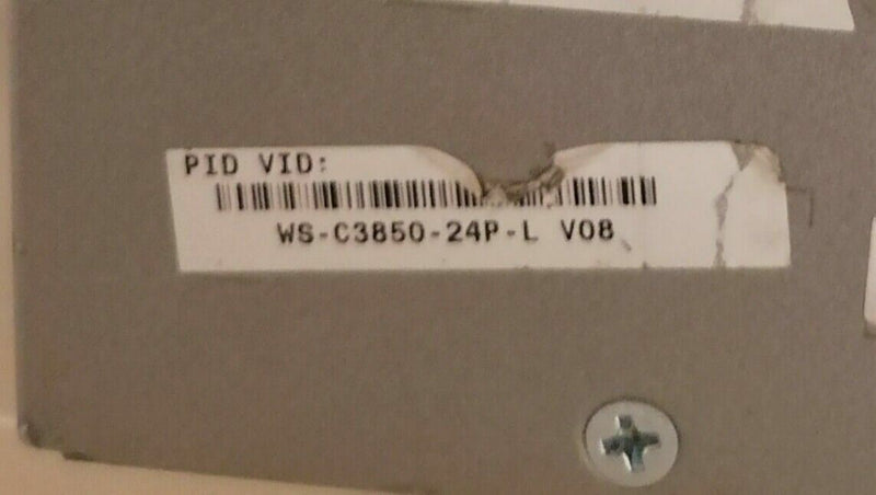 Cisco Catalyst WS-C3850-24P-L V08  PSU 715W et MODULE C3850-NM-2-10G  Cisco   